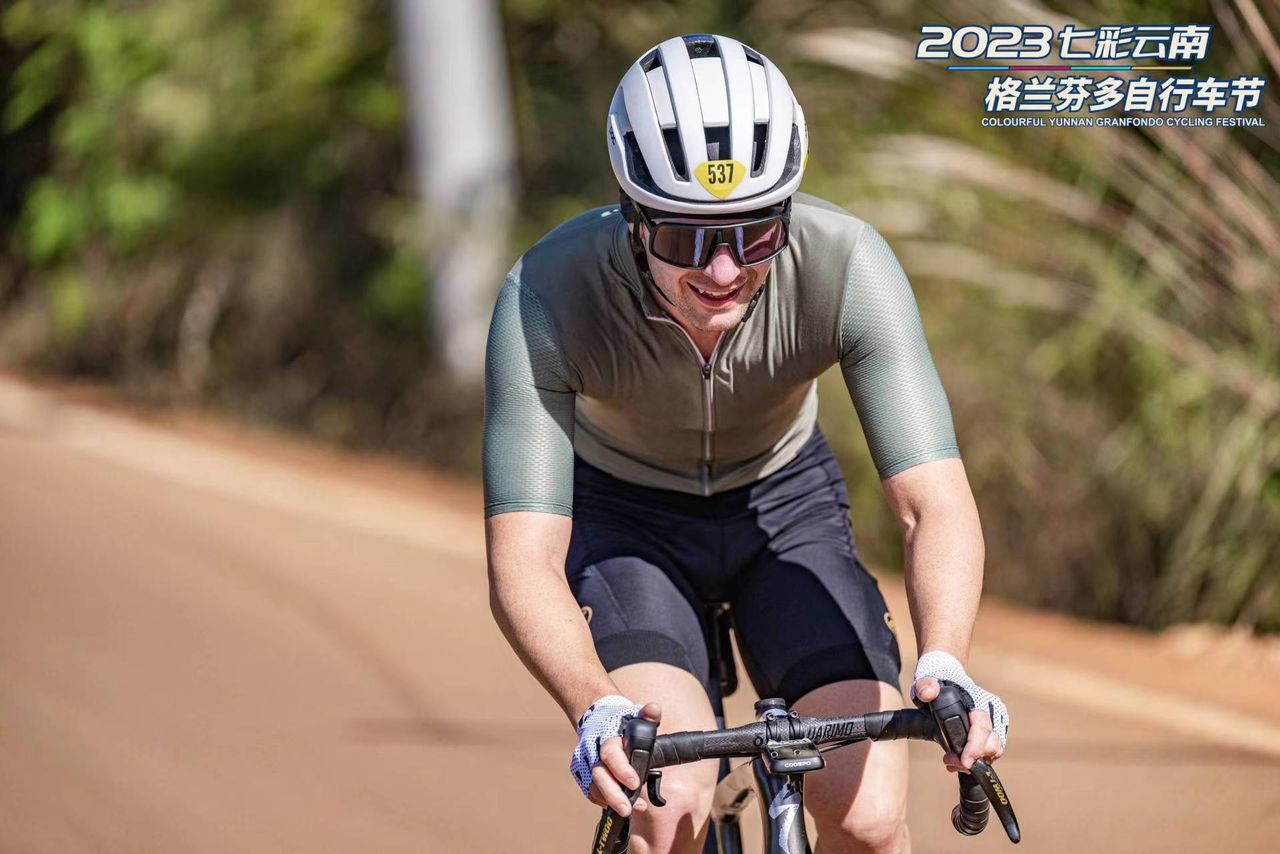 The pros and cons of being a hybrid athlete